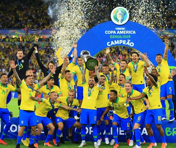 Brasil finaliza 2019 em terceiro lugar no ranking da Fifa