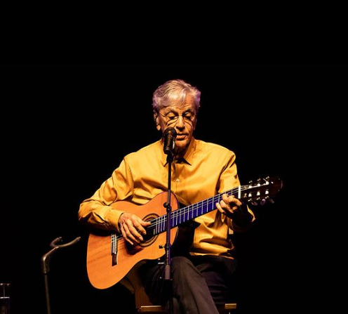 Caetano Veloso retorna a Salvador com show da turnê "Meu Coco" neste sábado (5)