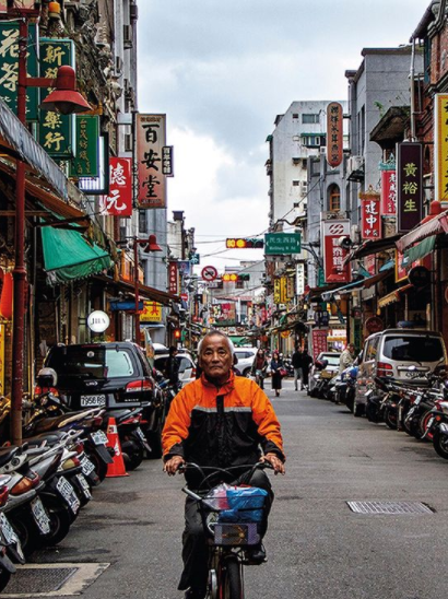 Fotógrafo baiano lança obra com renda revertida para a OSID nesta quinta-feira (7)