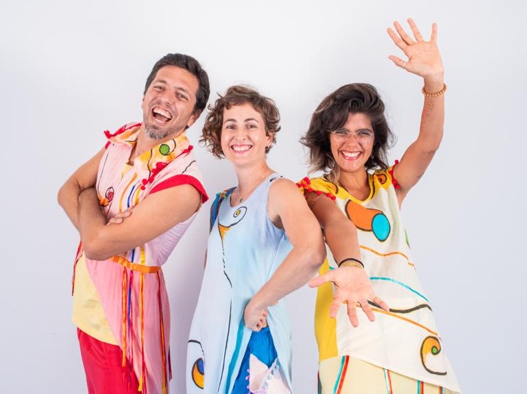Shopping Itaigara promove Bailinho de Carnaval com grupo Canela Fina