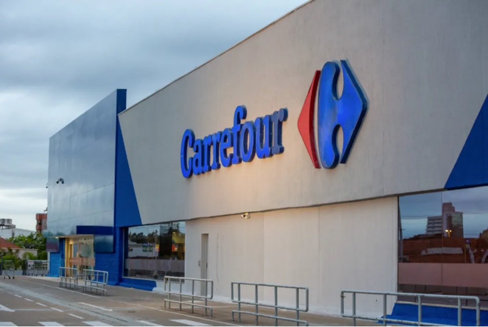 Rede de supermercados Carrefour anuncia fechamento de lojas na Bahia