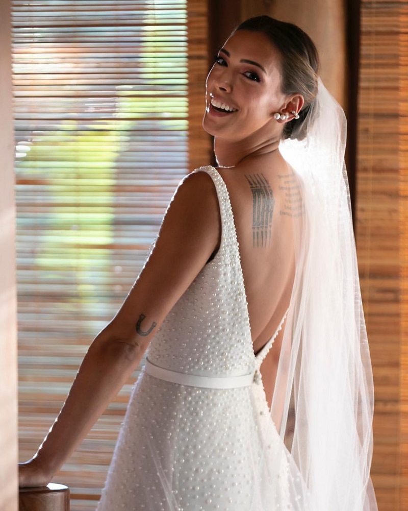 Casamento de Kika Laffranchi, em Trancoso, contou com shows de Ivete Sangalo e Jota Quest