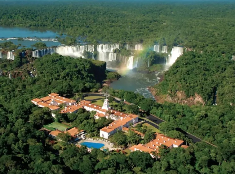 Pelo quinto ano seguido, hotel brasileiro é eleito o melhor da América do Sul por guia da Forbes