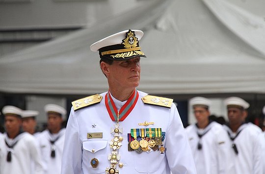 Deputado propõe título de cidadão baiano a almirante que comando 2° Distrito Naval