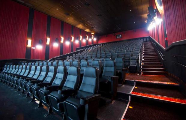 Cinemas de Salvador devem adotar “Sessão Azul”