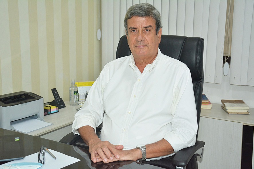 "Usar cloroquina para prevenir coronavírus não existe", diz Colbert Martins