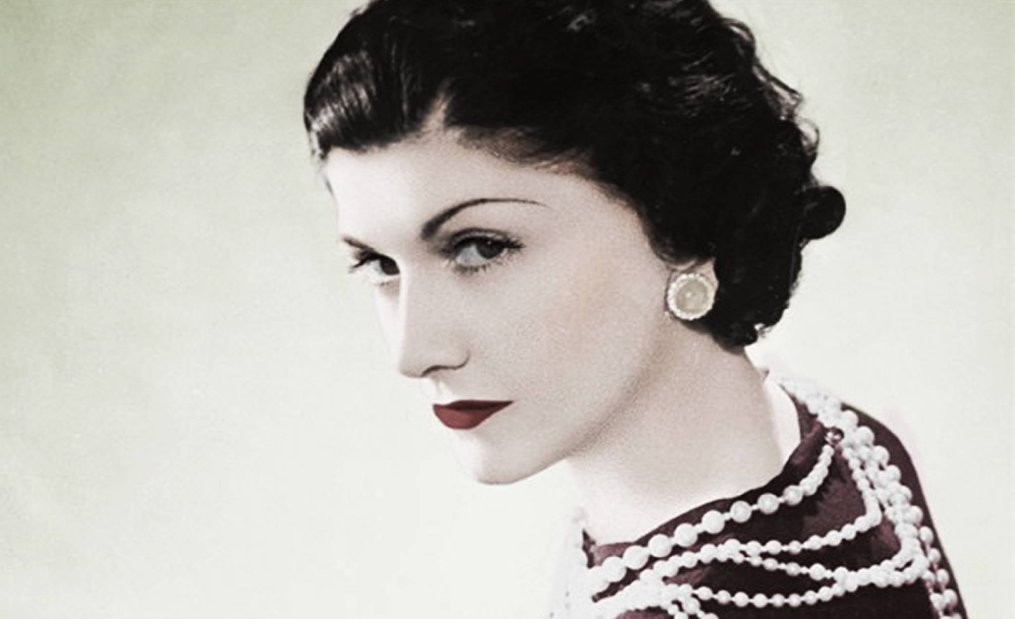 Museu da Moda de Paris reabre com retrospectiva inédita de Coco Chanel