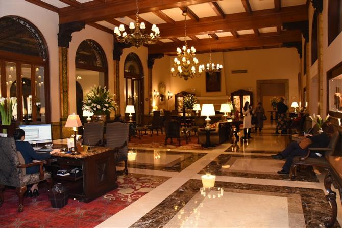 Latam recebe convidados em hotel de luxo de Lima