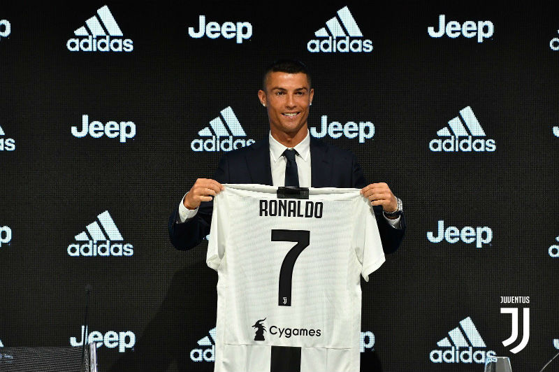 Cristiano Ronaldo se apresenta ao Juventus com saldo positivo