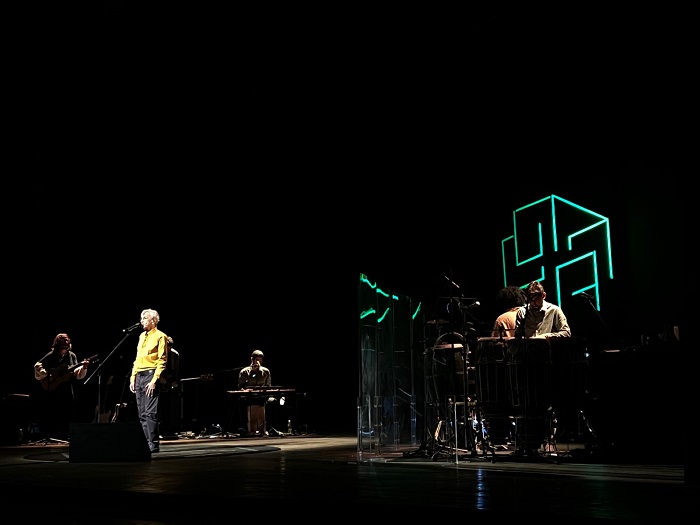 Caetano Veloso retorna a Salvador para quatro apresentações no Teatro Castro Alves 