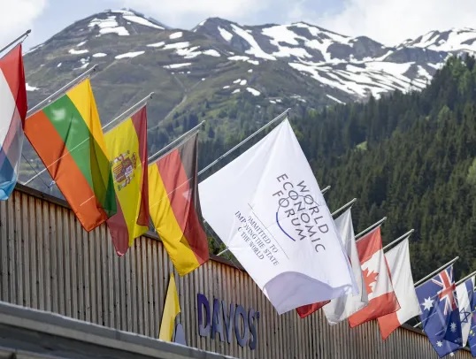 Fórum Econômico em Davos começa neste domingo (22)