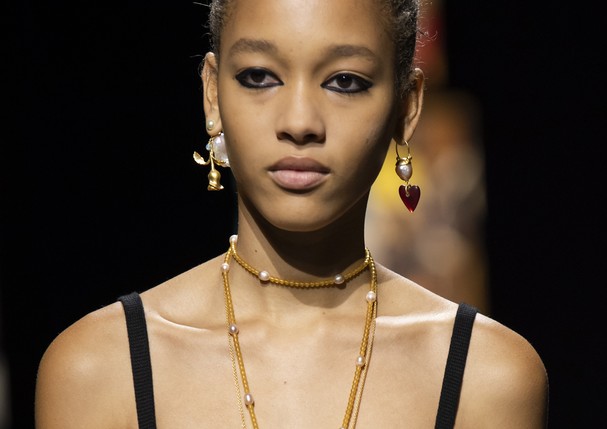 Dior lança e-commerce para sua linha de beleza no Brasil