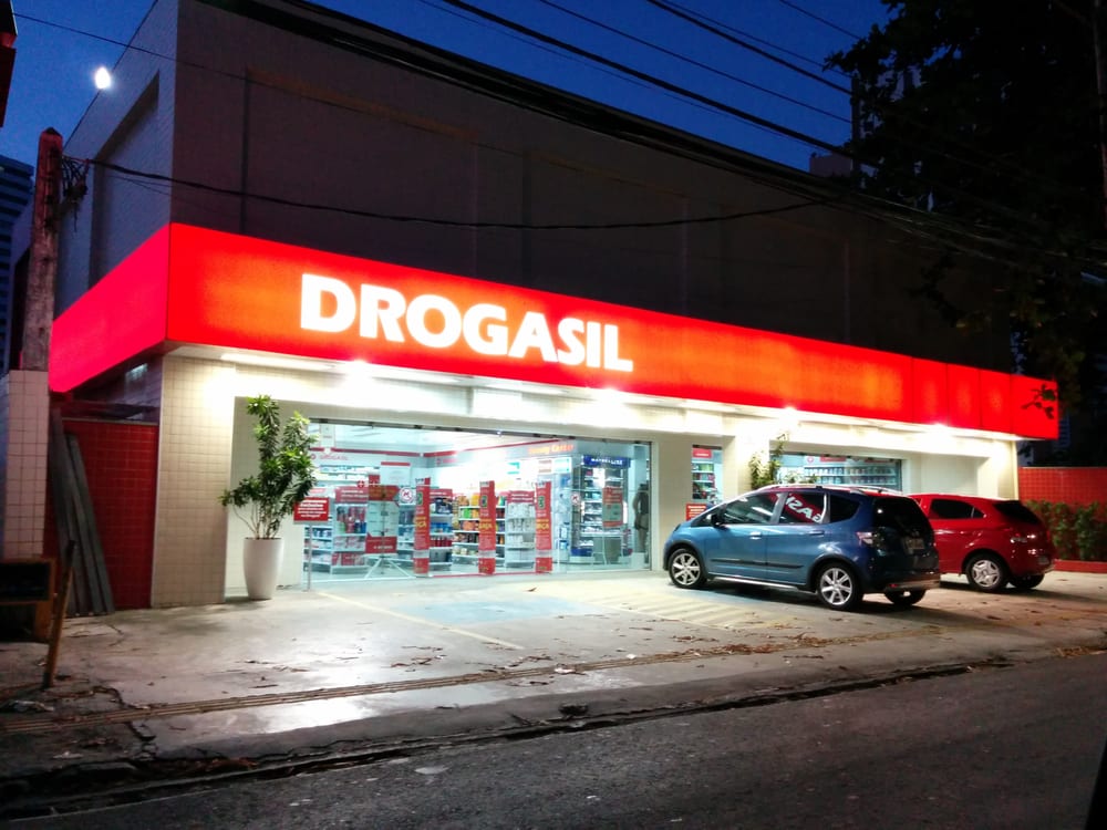 Rede Drogasil concede descontos de até 40% para funcionários públicos na Bahia