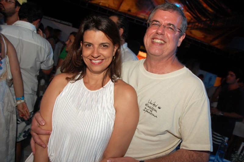 Elsa e Luiz Viana Queiroz: Ano Novo em Praia do Forte 