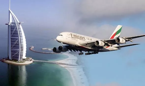 Emirates realiza primeiro voo experimental com combustível sustentável