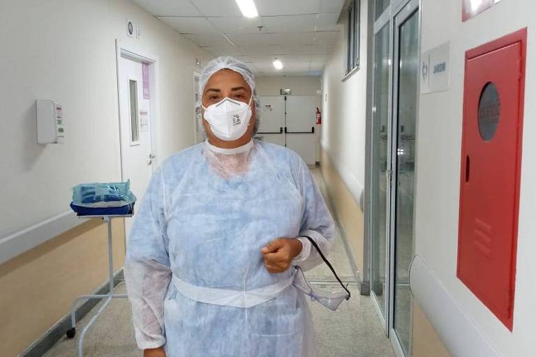  Exaurida física e emocionalmente, enfermeira baiana é vítima de fake news