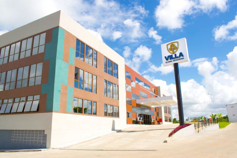 Villa Global Education reformula currículo para 2023, após qualificação internacional