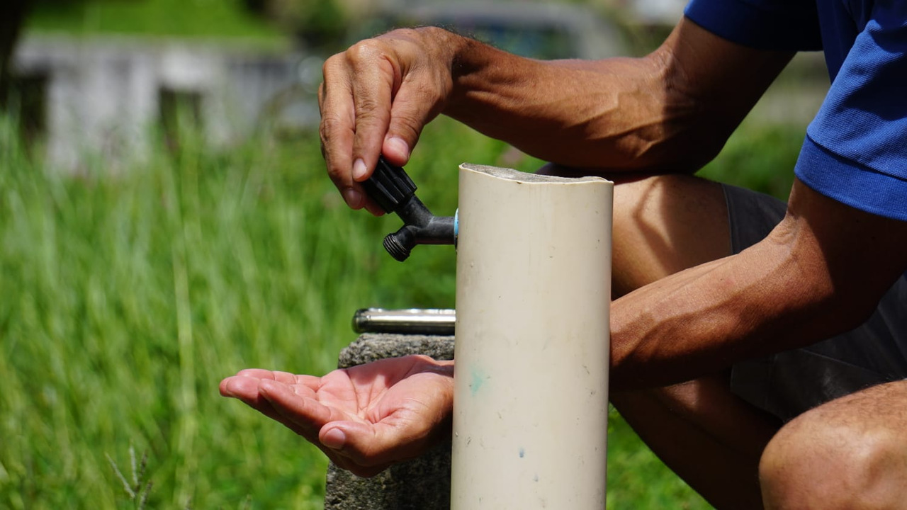 Fornecimento de água é interrompido em ao menos 15 bairros de Salvador