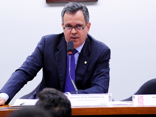 Deputado baiano defende audiência pública para debater o futuro do setor postal brasileiro