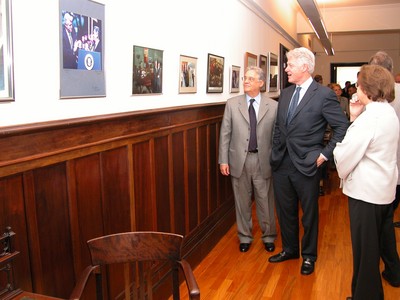 Fernando Henrique Cardoso e Bill Clinton são homenageados em Nova York