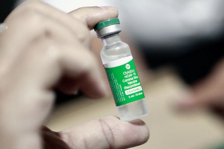 Fiocruz prevê entrega de vacinas com insumo nacional em setembro