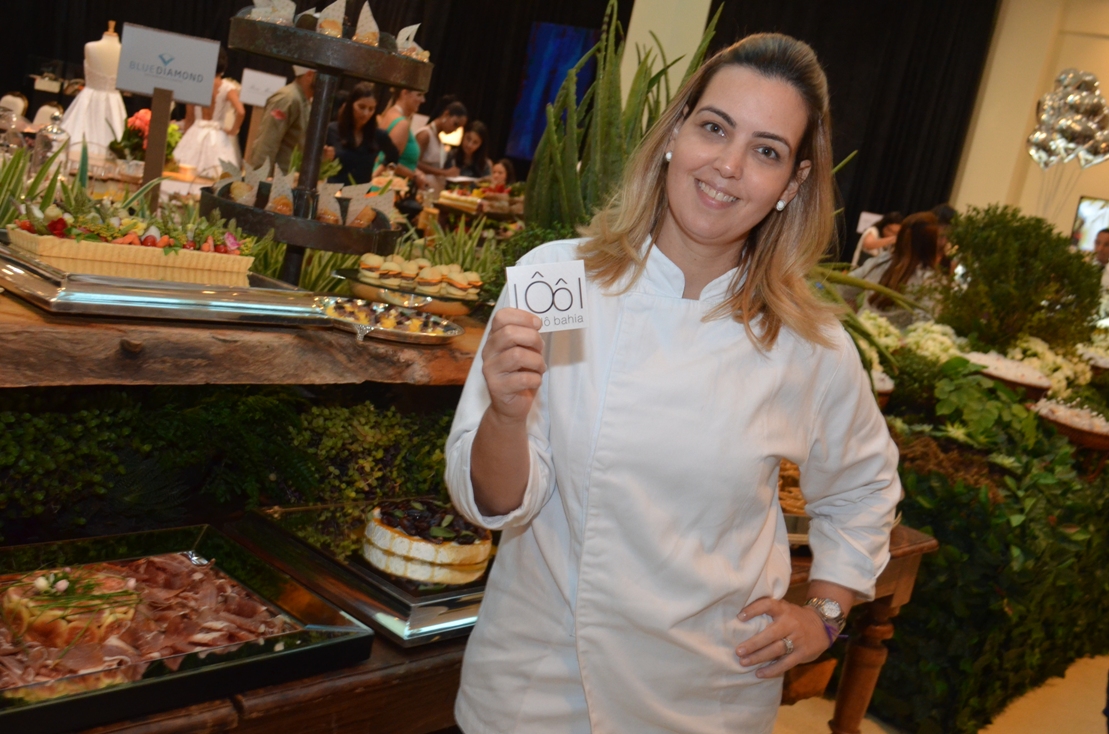 Flávia Sampaio vai participar de jantar especial no Veleiro