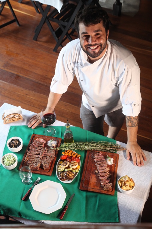 Região da Espanha inspira jantar harmonizado promovido por Gabriel Lobo na capital baiana