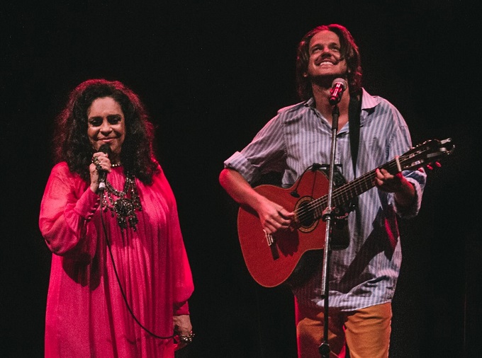 Canção "Baby" ganha releitura com parceria entre Gal Costa e Rubel