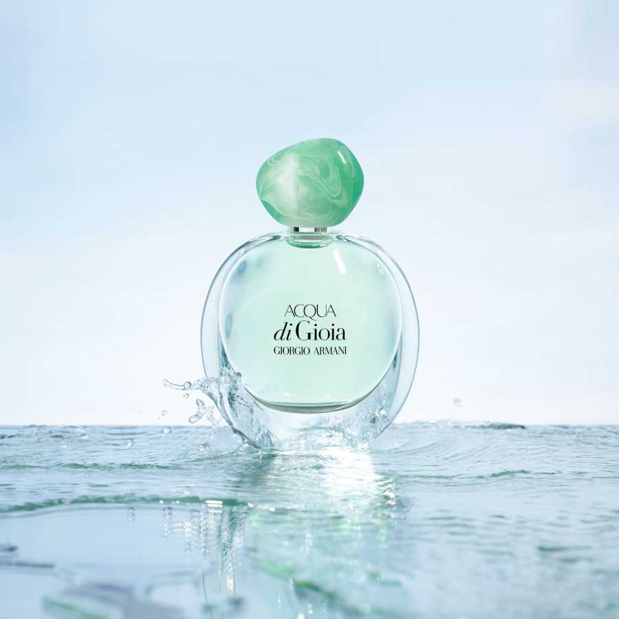 Giorgio Armani apresenta nova fragrância em edição limitada