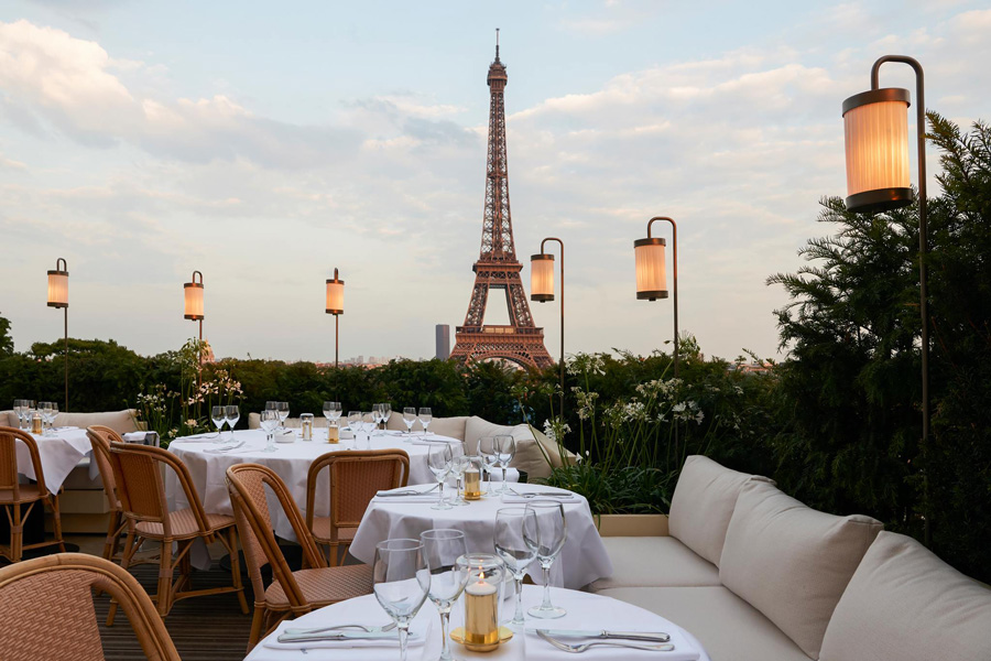 Restaurantes de Paris reabrem por completo 