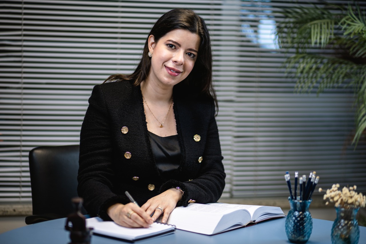 Sócia do GF Advogados Associados, Gisela Borges figura entre as advogadas mais admiradas do país