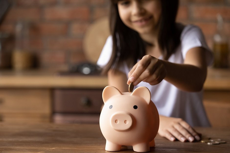 Investir para os filhos ajuda a garantir futuro financeiro tranquilo para eles