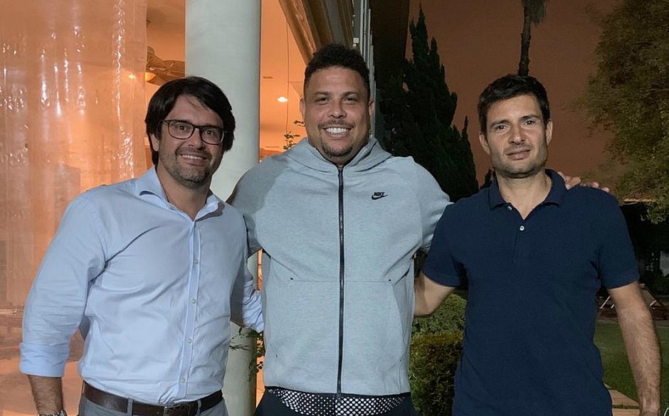 Guilherme Bellintani se reúne com Ronaldo para negociar parceria