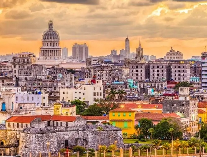 Salvador pode ganhar voo direto para Havana, capital de Cuba; entenda