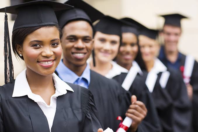 População negra é maioria no ensino superior público, aponta IBGE