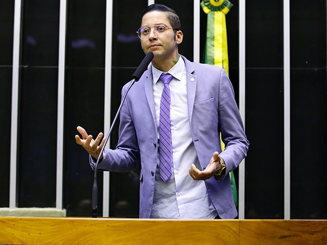  Kannário quer criar frente parlamentar em defesa das favelas