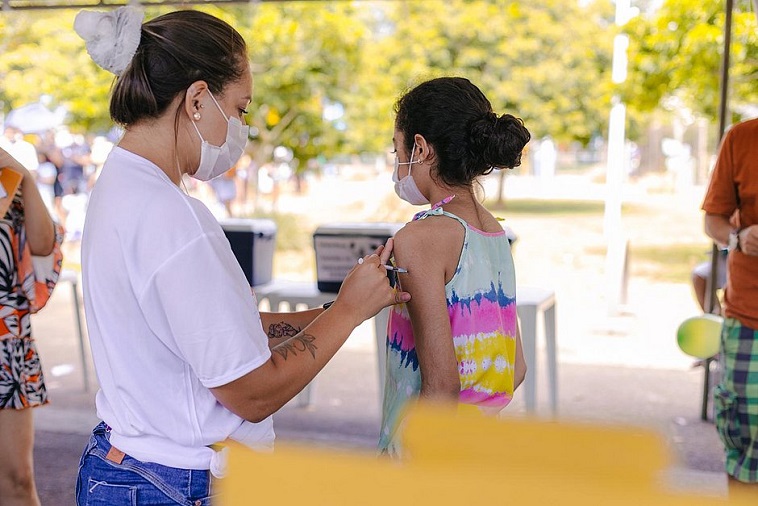 Salvador inicia imunização infantil com Coronavac neste sábado (22)