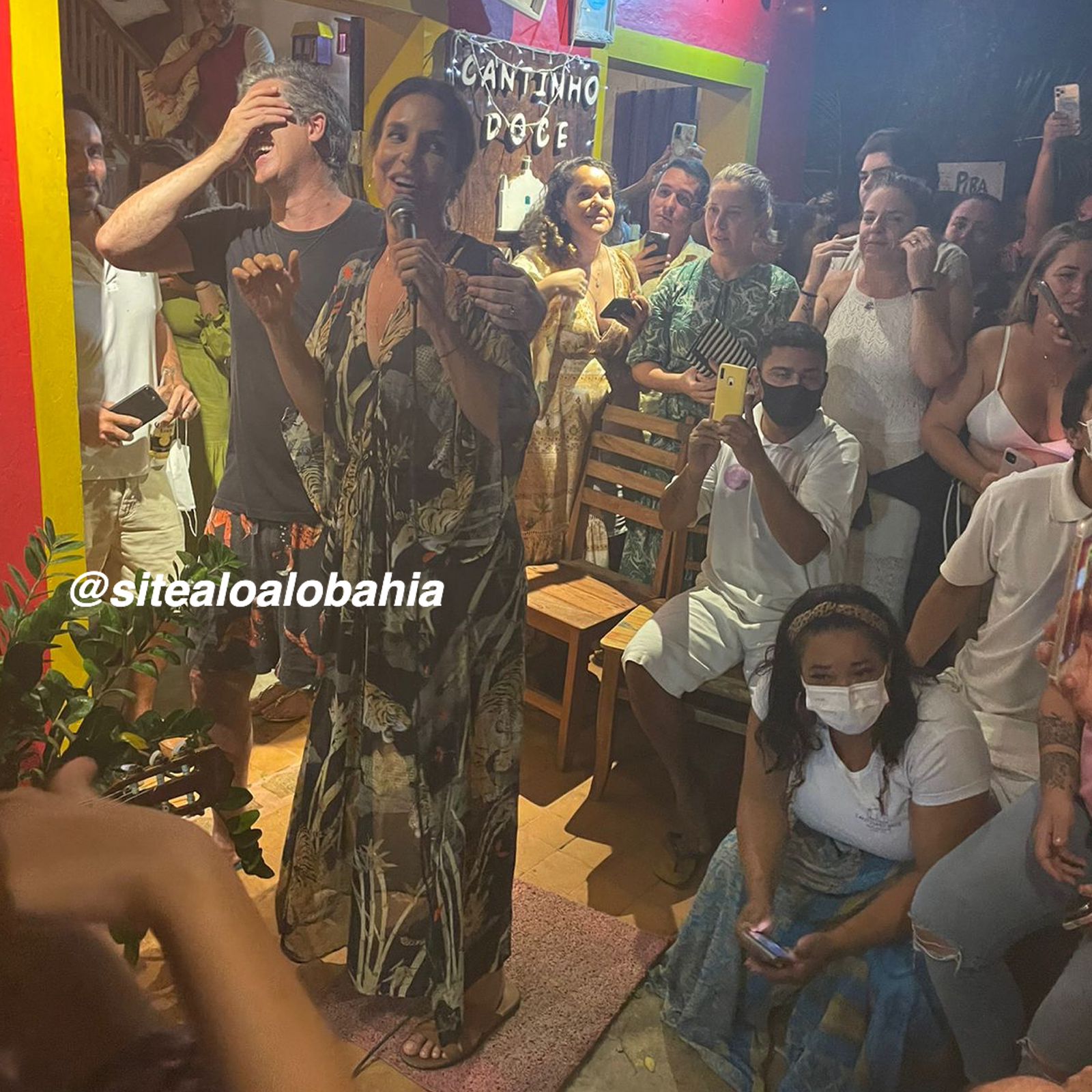 Ivete Sangalo canta ao lado de Elba Ramalho e Rogério Flausino em Trancoso 