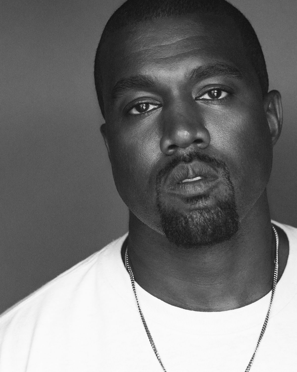 Kanye West fecha acordo  milionário com a Gap. Vem saber!