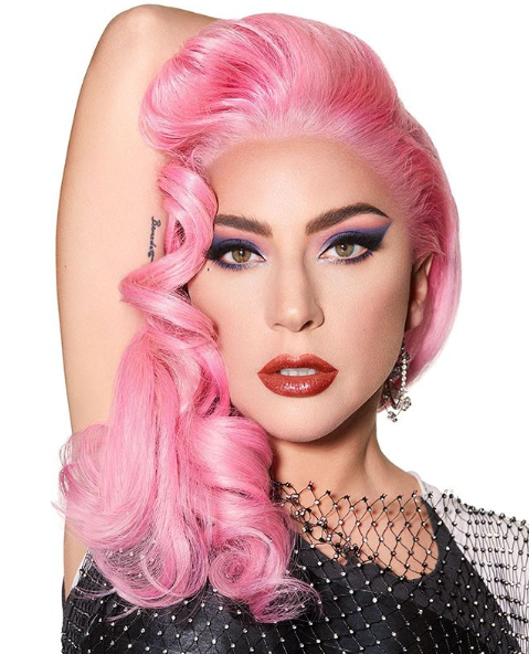 Lady Gaga estrela campanha da Valentino. De olho!