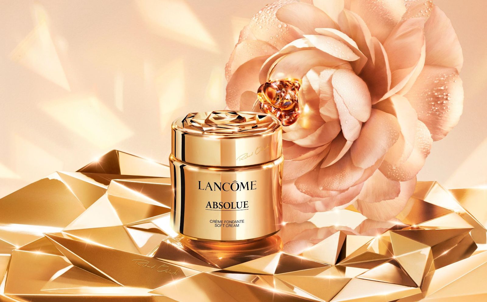 Lancôme lança edição limitada do Absolue Soft Cream