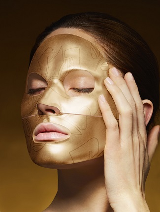 Lancôme lança máscara facial com infusão de ouro 24k 