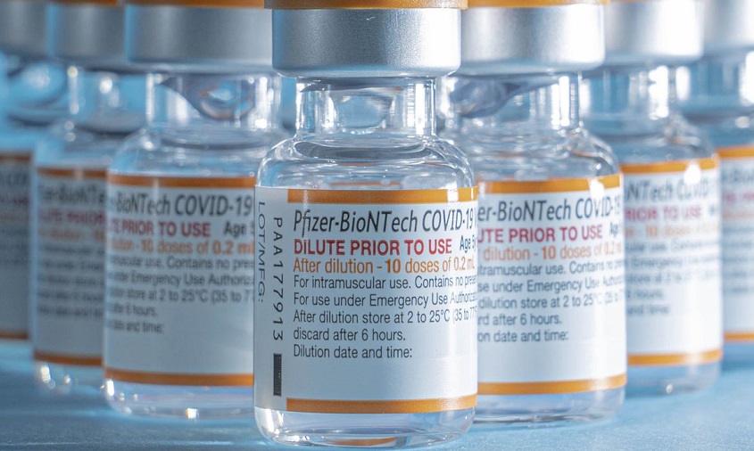 Brasil recebe terceiro lote de vacinas pediátricas contra Covid-19 da Pfizer