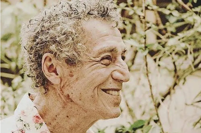 Músico Luiz Galvão apresenta melhoras, mas quadro de saúde ainda inspira cuidados