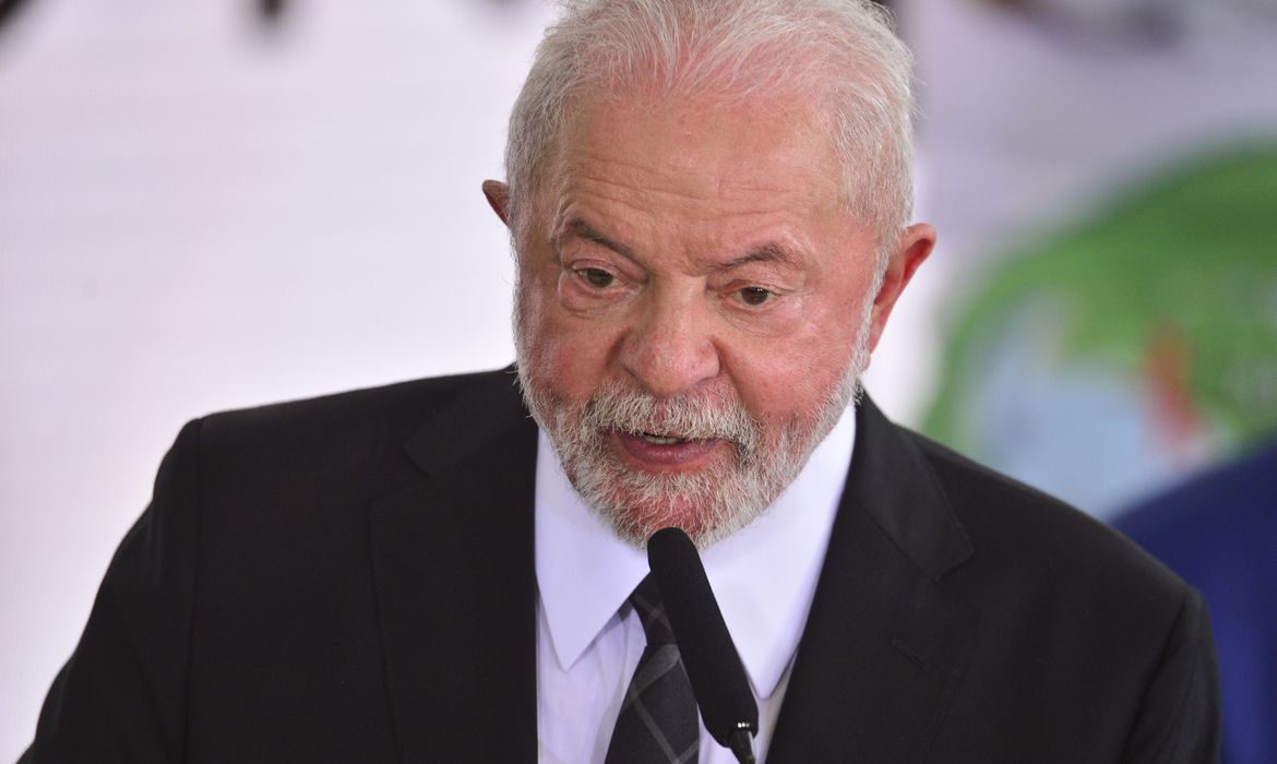 'Respeito às mulheres é valor inegociável no Executivo', diz Lula
