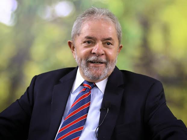 STF suspende transferência de Lula para presídio em São Paulo