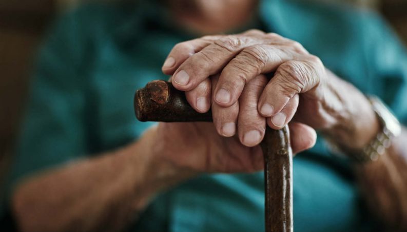 Paciente de 82 anos supera coronavírus e tem alta do Aliança 