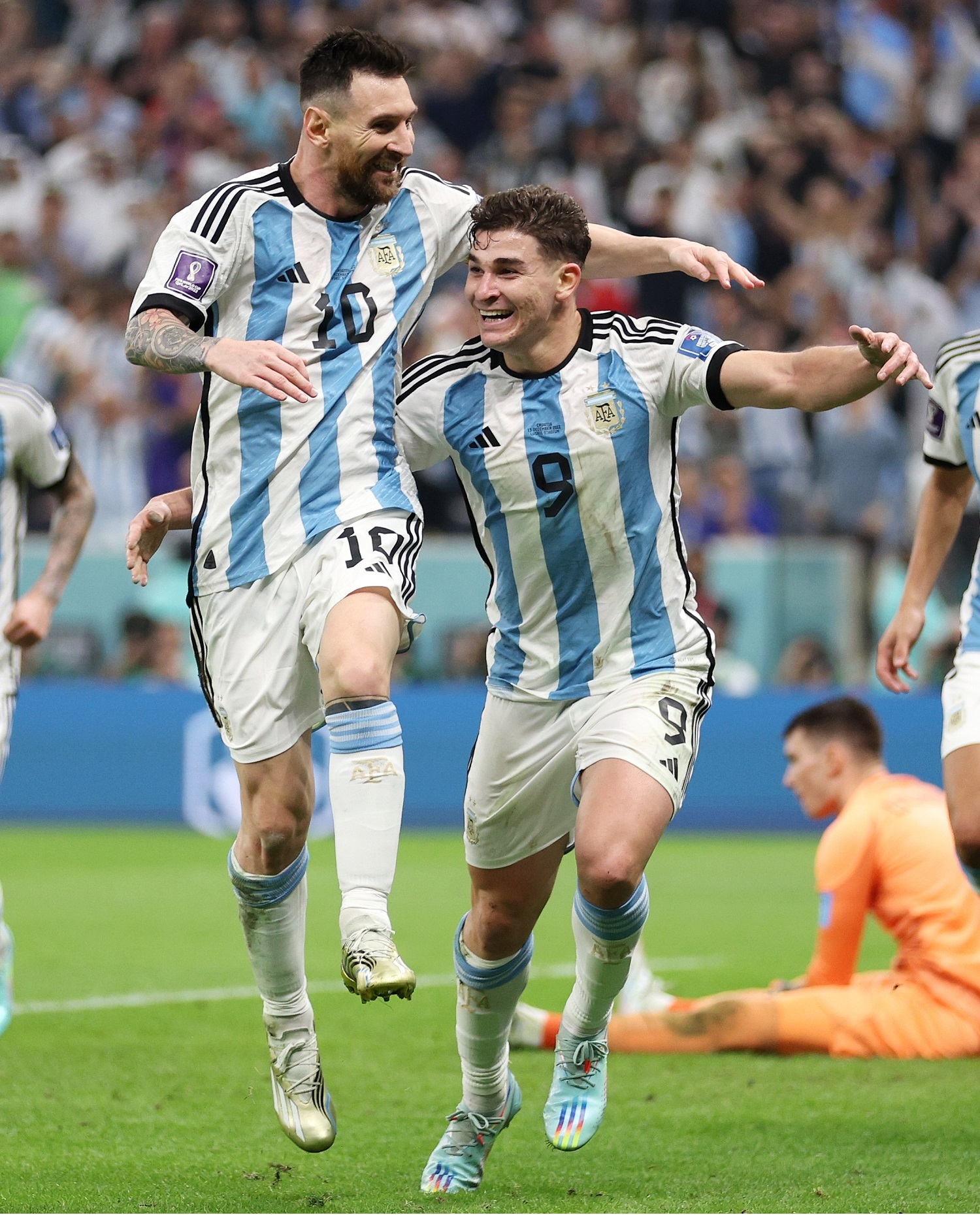 Com brilho de Messi e Álvarez, Argentina chega à final da Copa do Catar