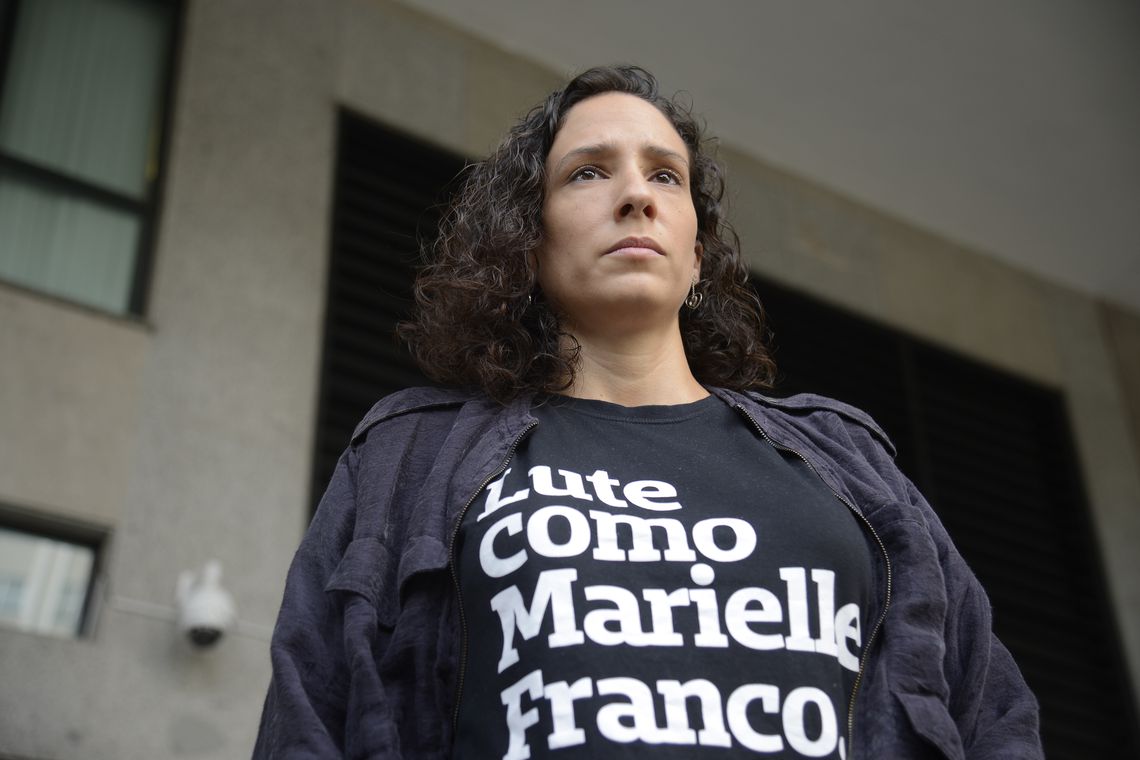 Mônica Benício prepara livro sobre relacionamento com Marielle Franco