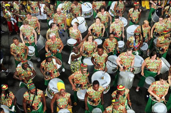 Muzenza do Reggae celebra 40 anos com live especial